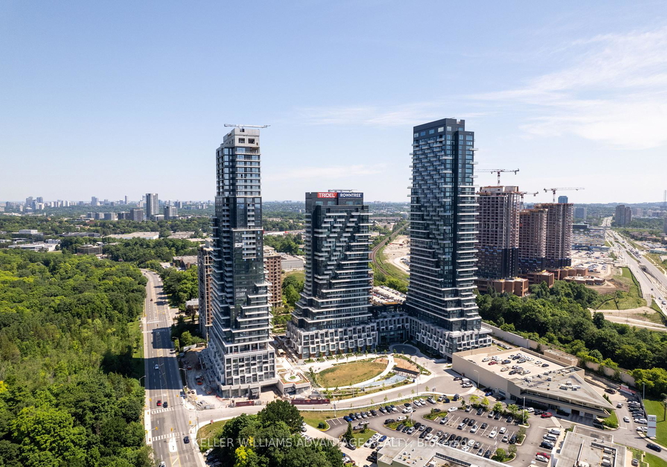 30-inn-on-the-park-drive-north-york-ontario-c12277372