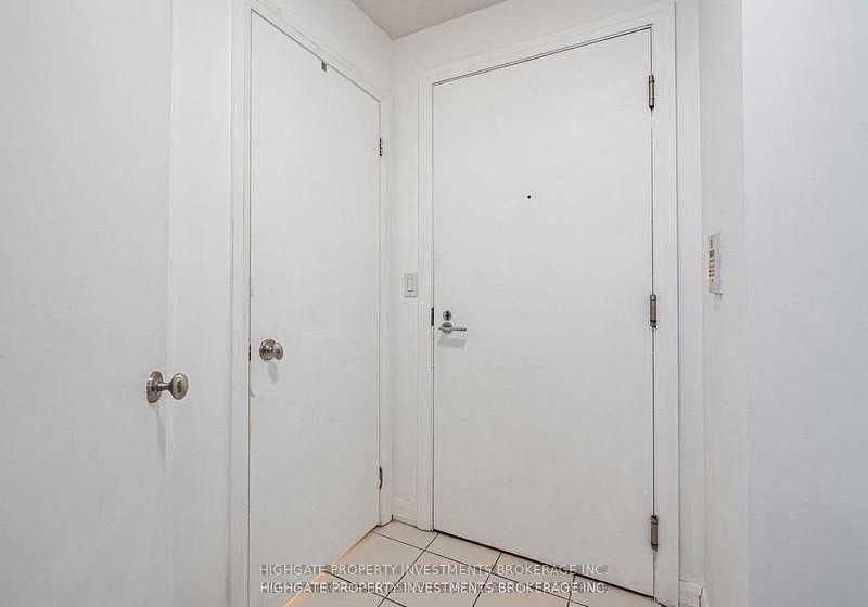 111-elizabeth-street-toronto-ontario-c12277741
