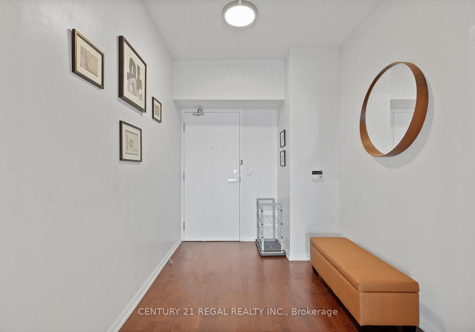 832-bay-street-toronto-ontario-c12277754