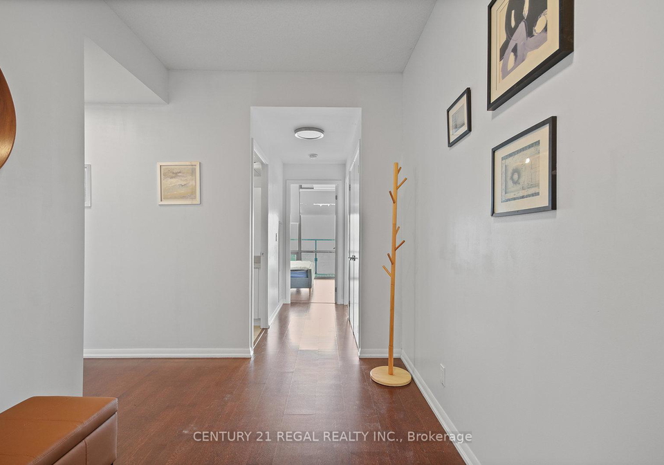 832-bay-street-toronto-ontario-c12277754