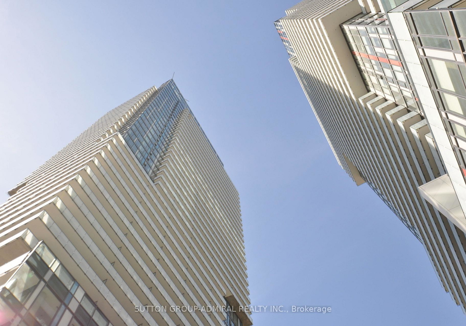 185-roehampton-avenue-toronto-ontario-c12277965