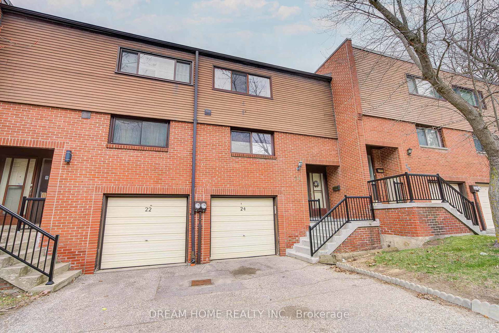 24-song-meadoway-na-north-york-ontario-c12278023