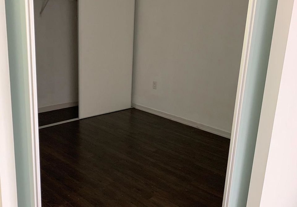 36-lisgar-street-toronto-ontario-c12278059