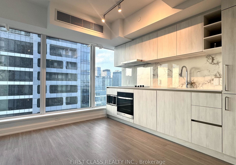 8-wellesley-street-w-w-toronto-ontario-c12278074