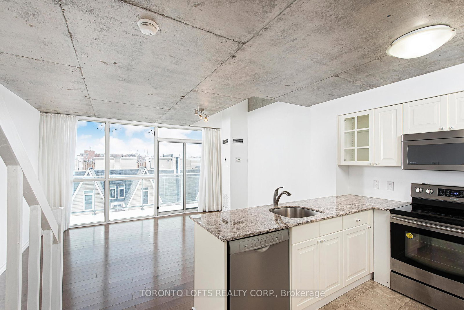 954-king-street-w-w-toronto-ontario-c12278540