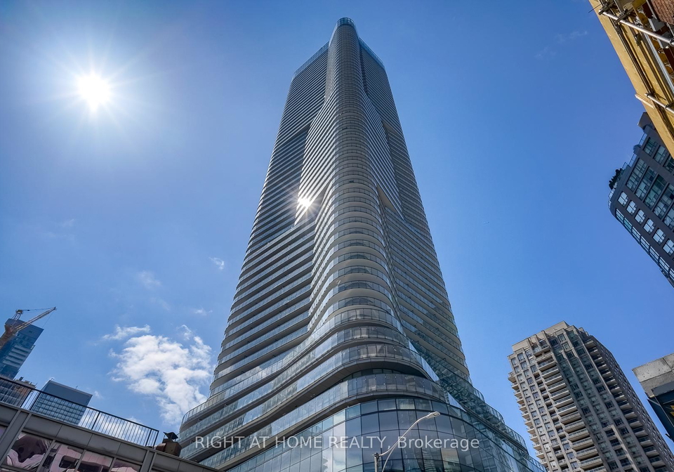 11-wellesley-street-w-w-toronto-ontario-c12278657