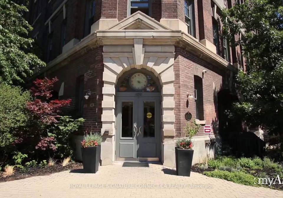 183-dovercourt-road-toronto-ontario-c12278705