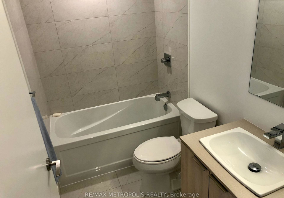 18-maitland-terrace-toronto-ontario-c12279109