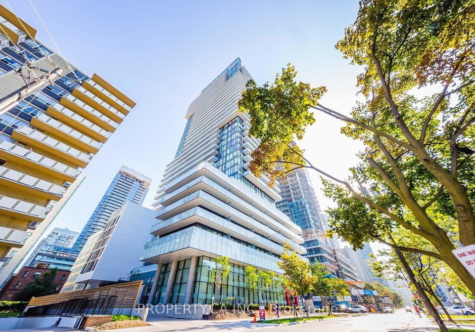 185-roehampton-avenue-toronto-ontario-c12279533