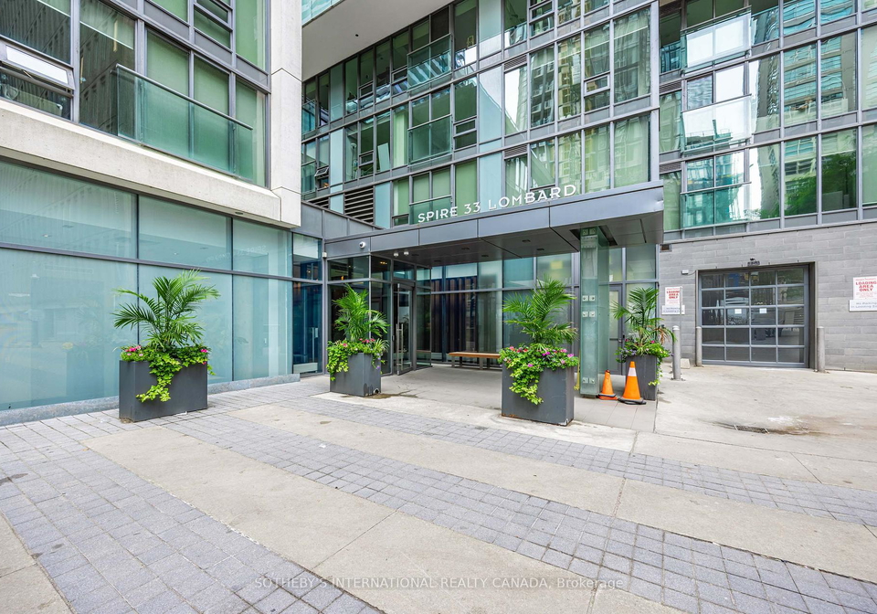 33-lombard-street-toronto-ontario-c12279642
