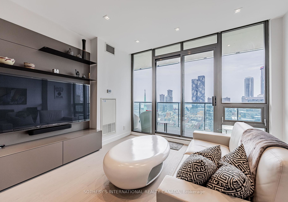 33-lombard-street-toronto-ontario-c12279642