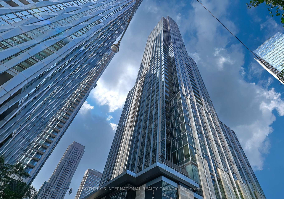 11-yorkville-avenue-toronto-ontario-c12279680
