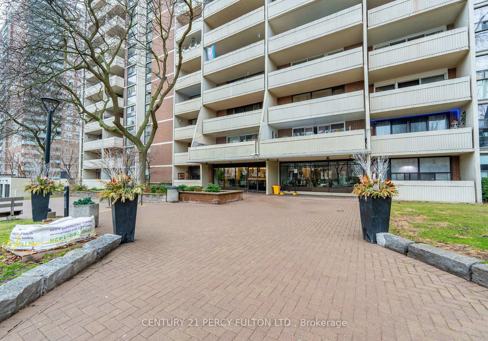 40-homewood-avenue-toronto-ontario-c12279927