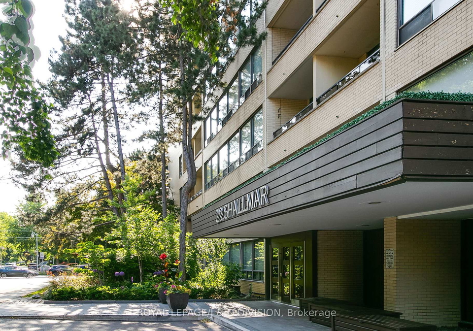 22-shallmar-boulevard-toronto-ontario-c12280346