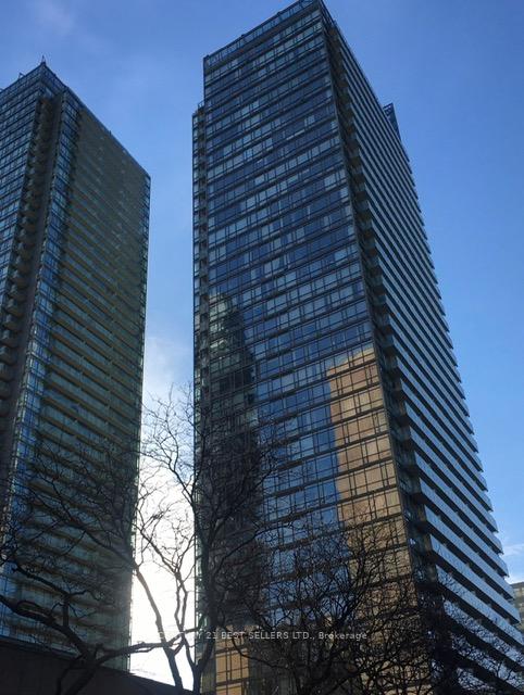 37-grosvenor-street-toronto-ontario-c12280347