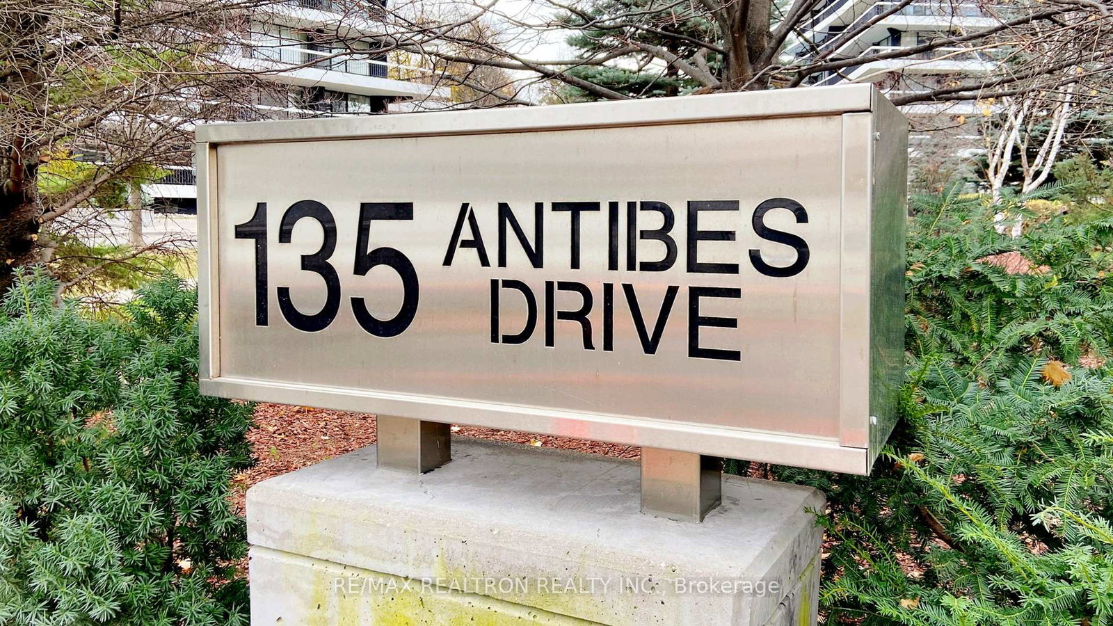 135-antibes-drive-toronto-ontario-c12280495
