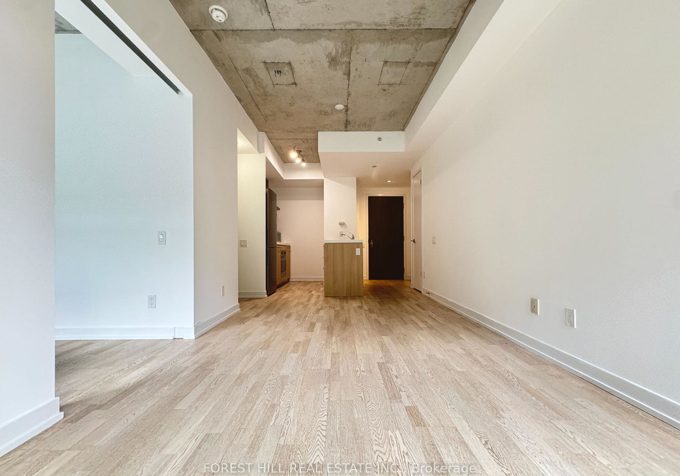 461-adelaide-street-toronto-ontario-c12280784
