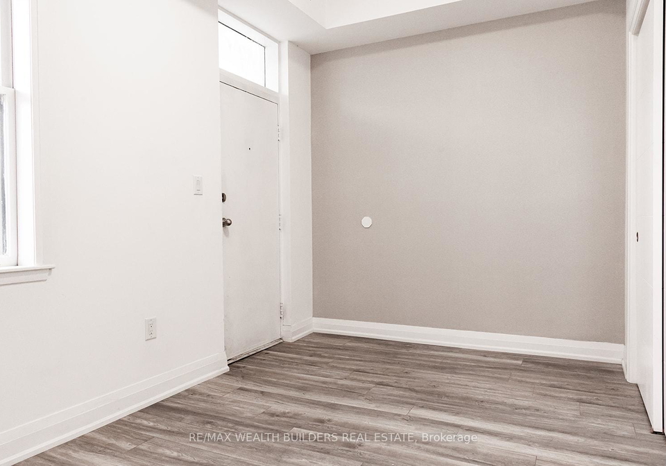 219-jarvis-street-toronto-ontario-c12280805