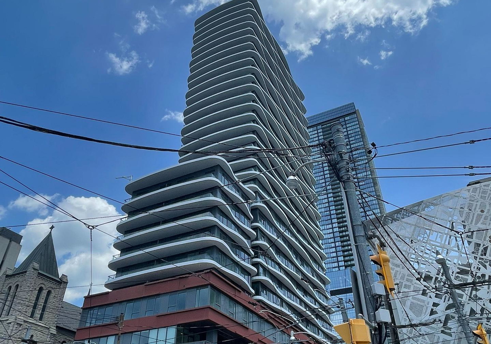 280-dundas-street-w-w-toronto-ontario-c12280950