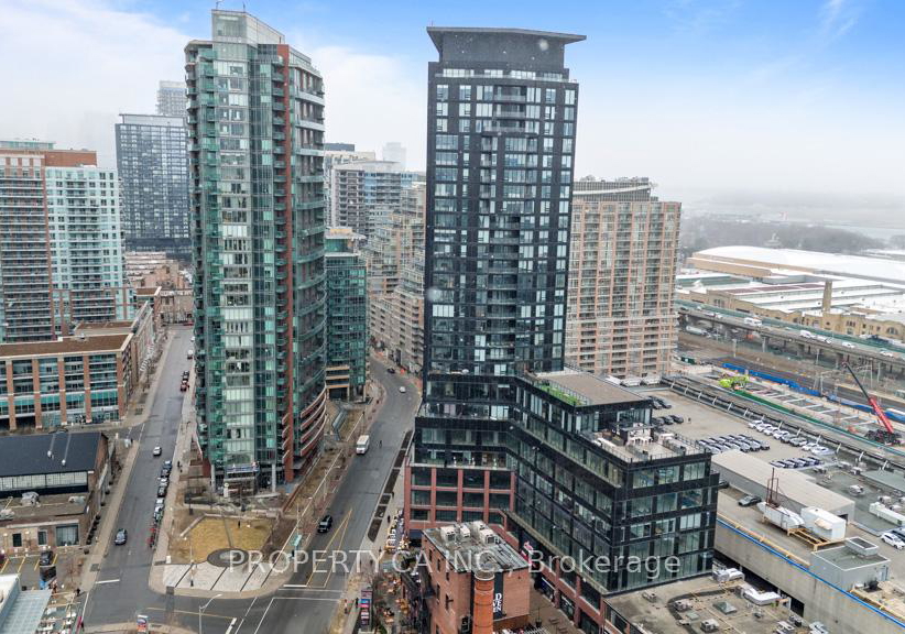 135-east-liberty-street-toronto-ontario-c12280970