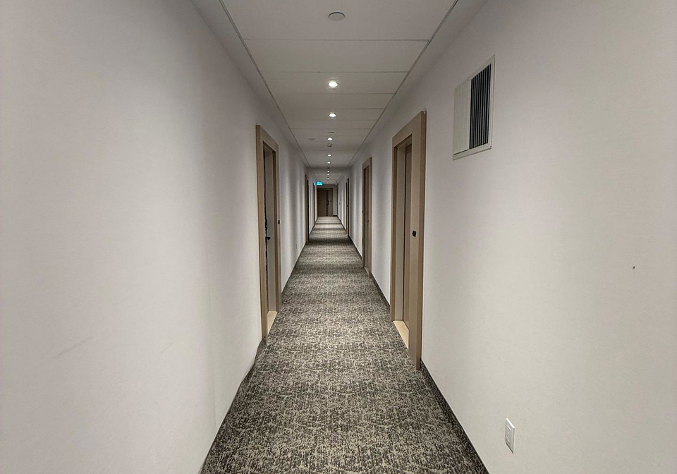 292-dundas-street-west-w-w-toronto-ontario-c12281017