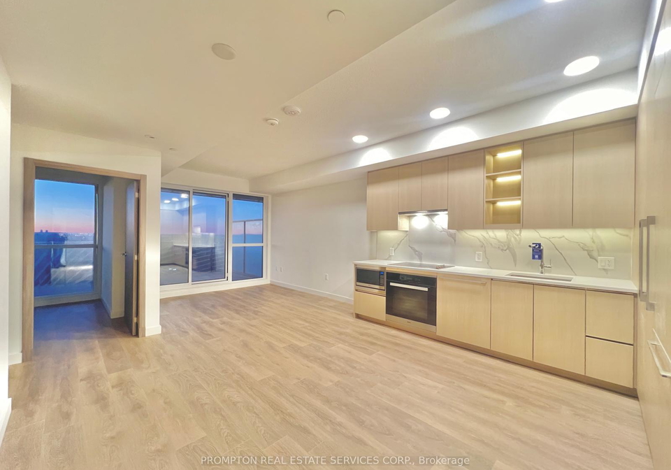 27-mcmahon-drive-north-york-ontario-c12281039
