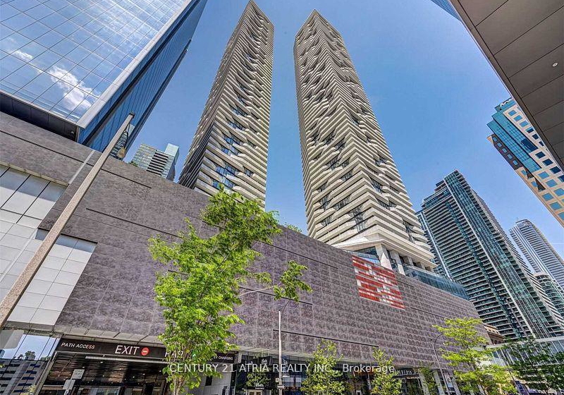 100-harbour-street-toronto-ontario-c12281173