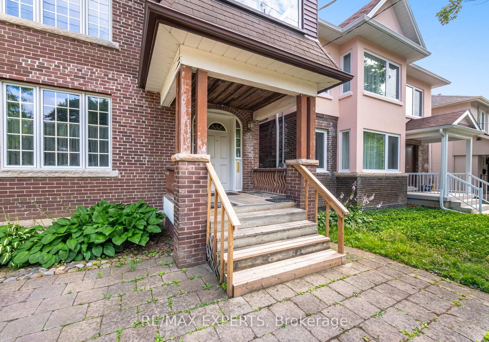 121-belsize-drive-toronto-ontario-c12281272