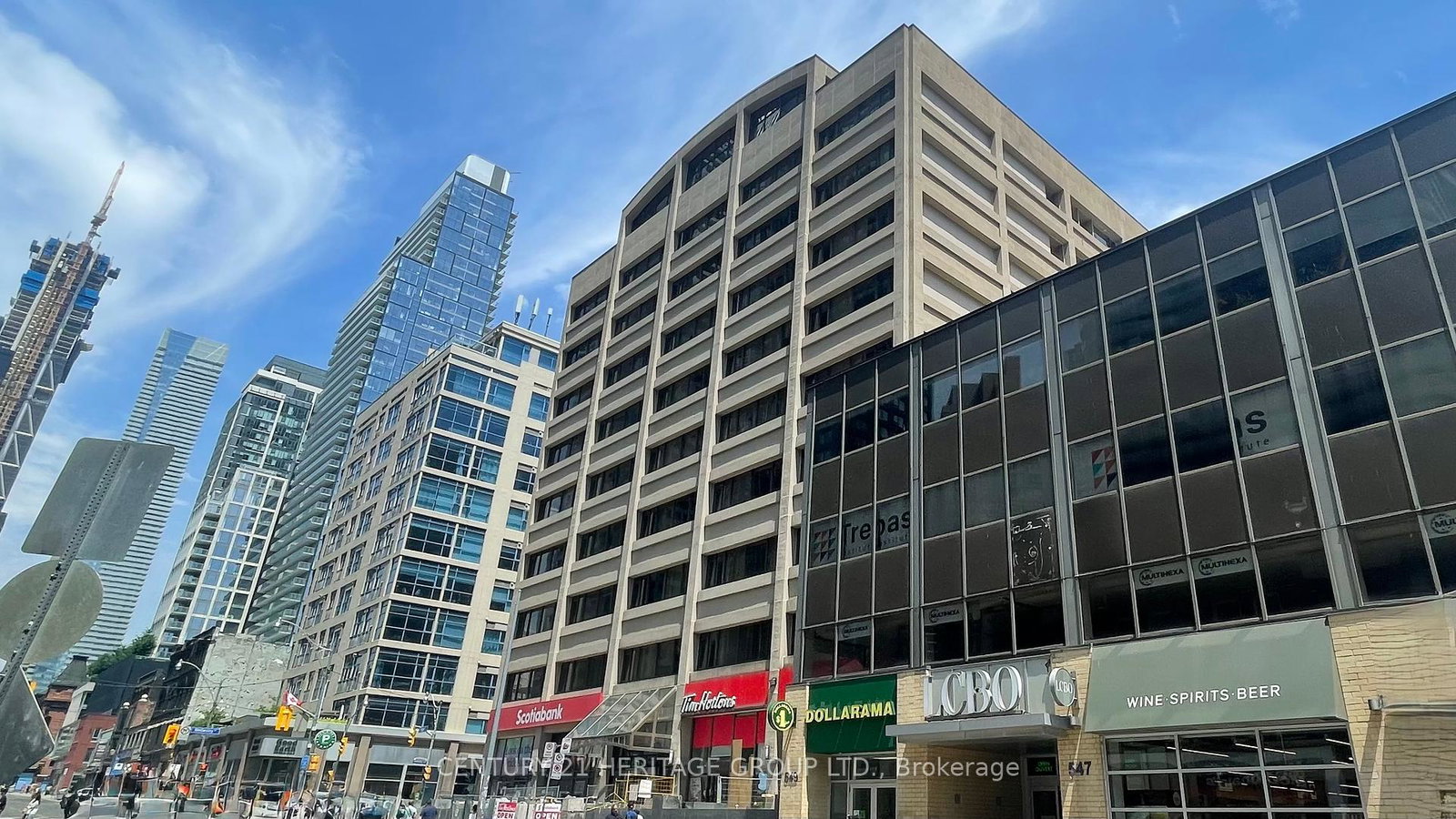 555-yonge-street-toronto-ontario-c12281301