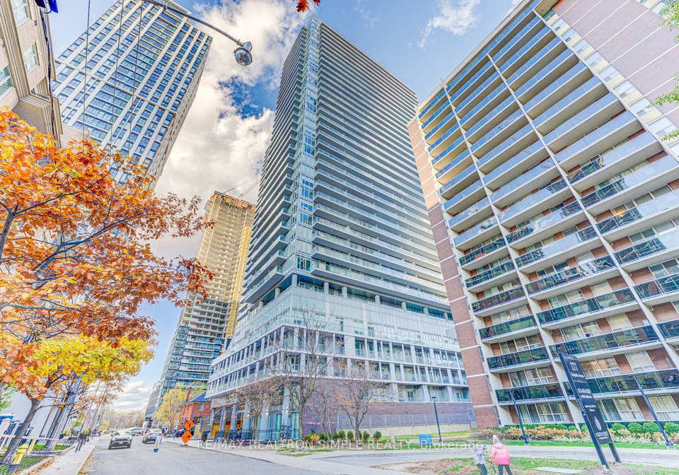 195-redpath-avenue-toronto-ontario-c12281348