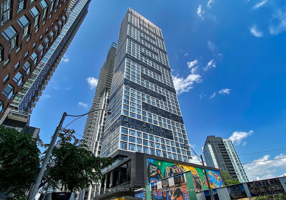181-dundas-street-e-e-toronto-ontario-c12281375