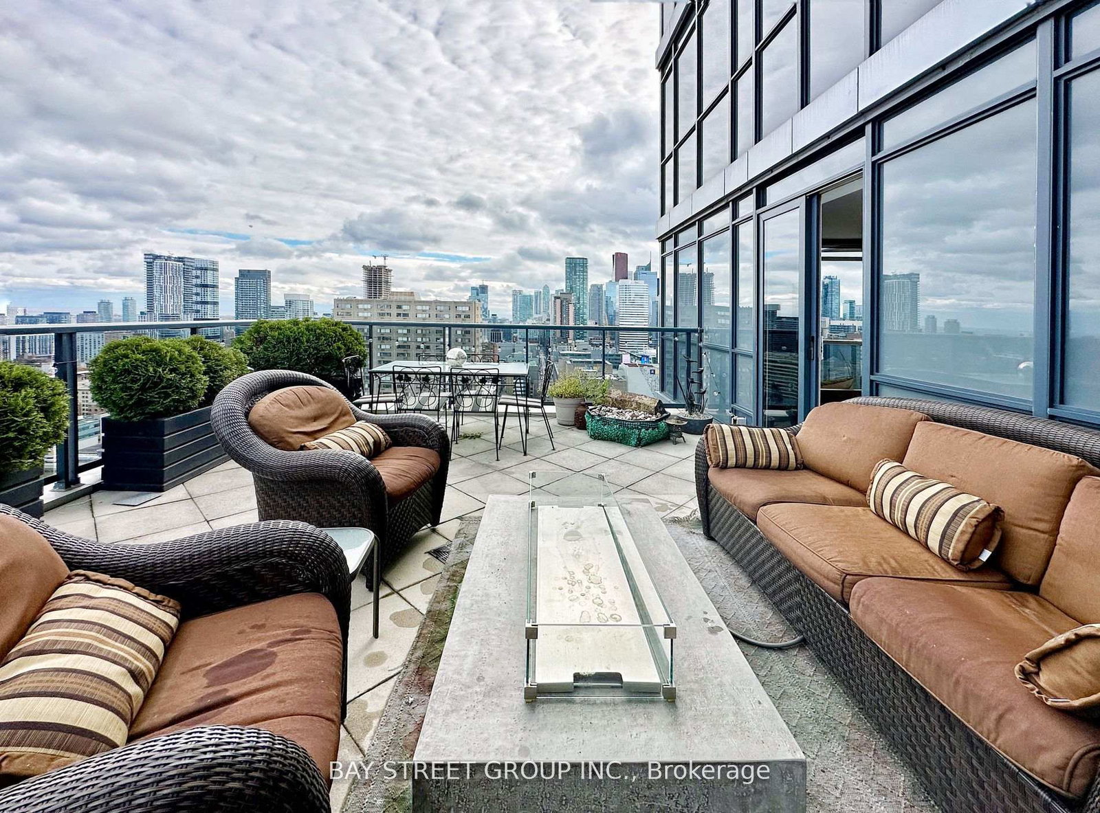 25-carlton-street-toronto-ontario-c12281592