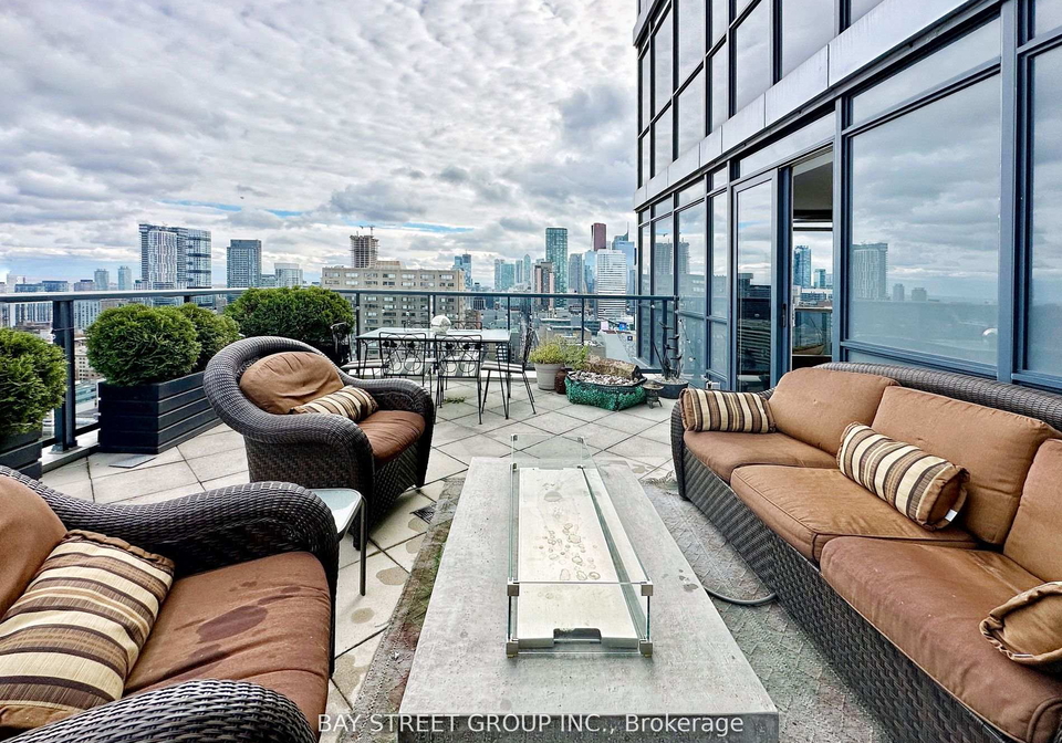 25-carlton-street-toronto-ontario-c12281592