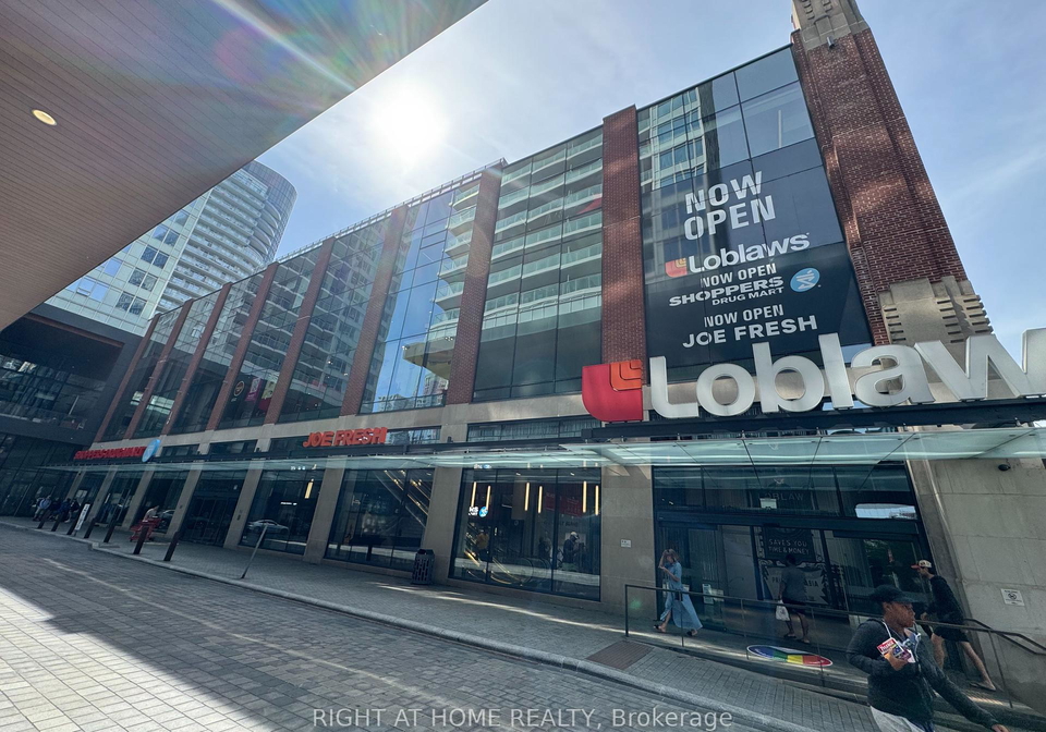 17-bathurst-street-toronto-ontario-c12281616
