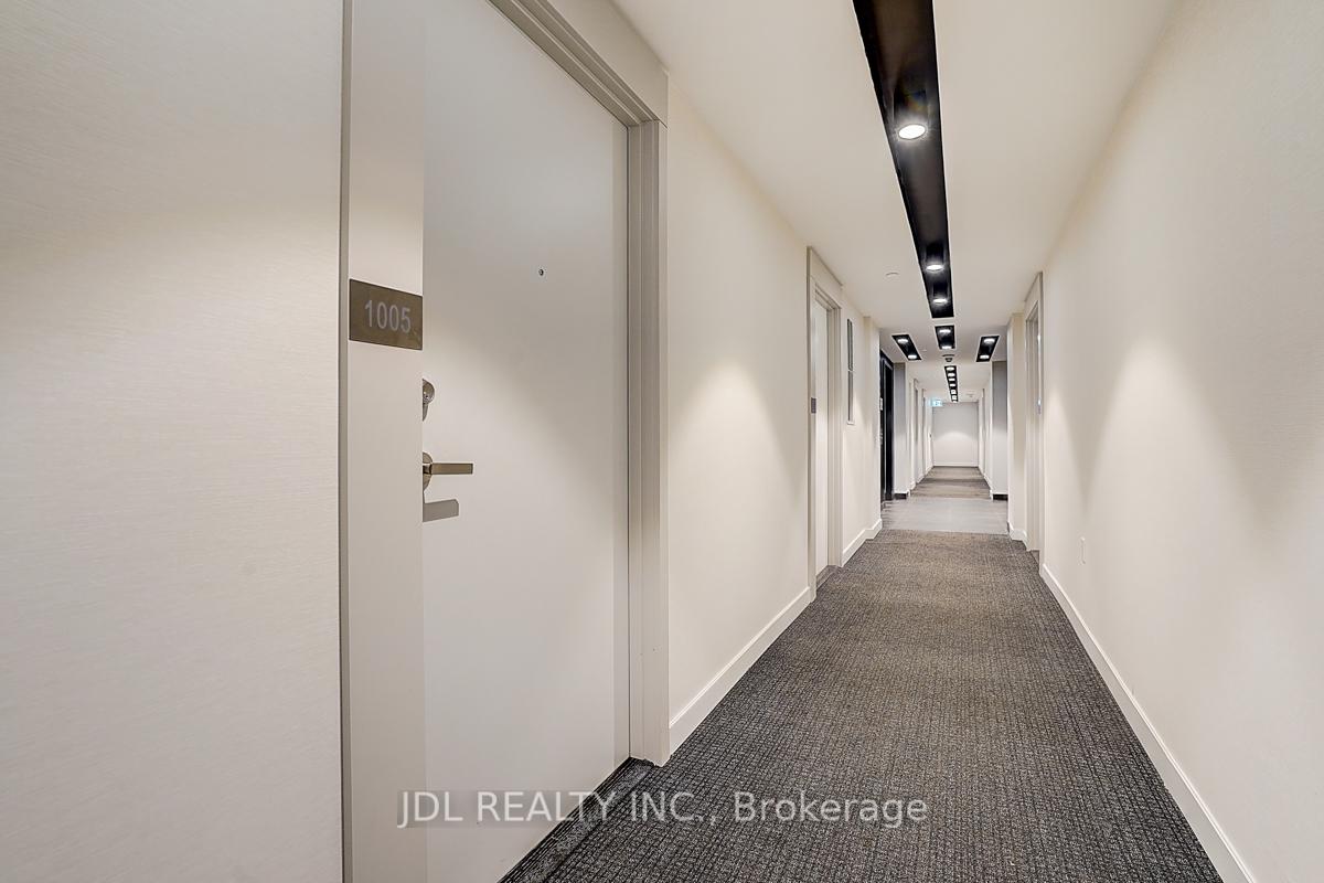 99-broadway-avenue-toronto-ontario-c12281662
