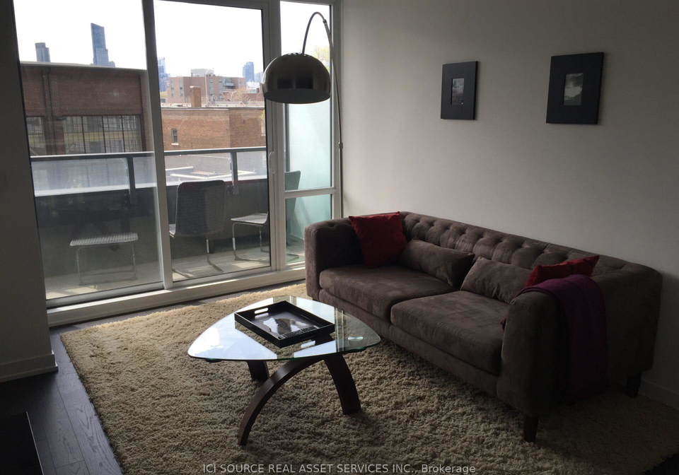 120-bayview-avenue-toronto-ontario-c12281683