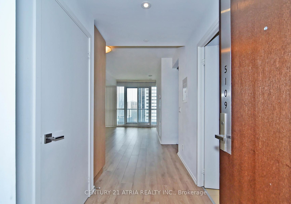 70-temperance-street-toronto-ontario-c12281738