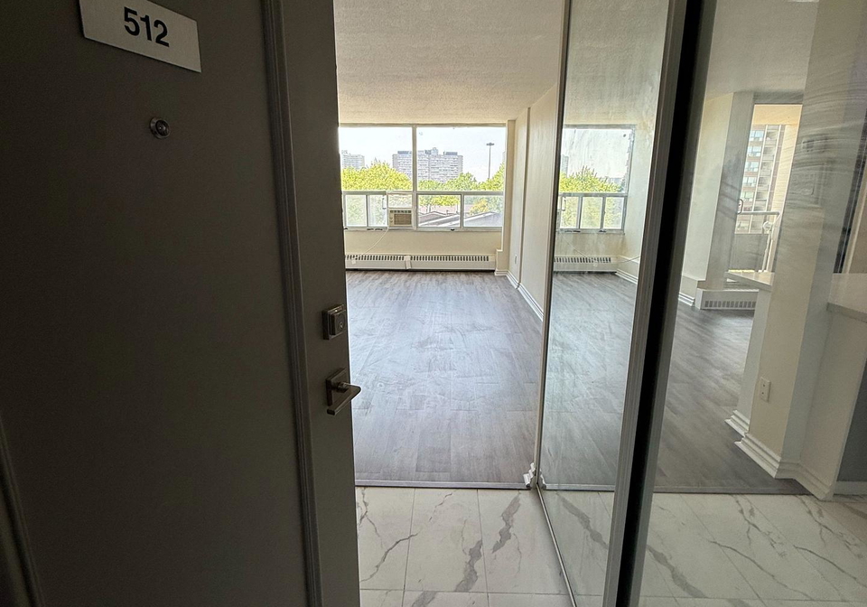 5-vicora-linkway-way-east-york-ontario-c12281876