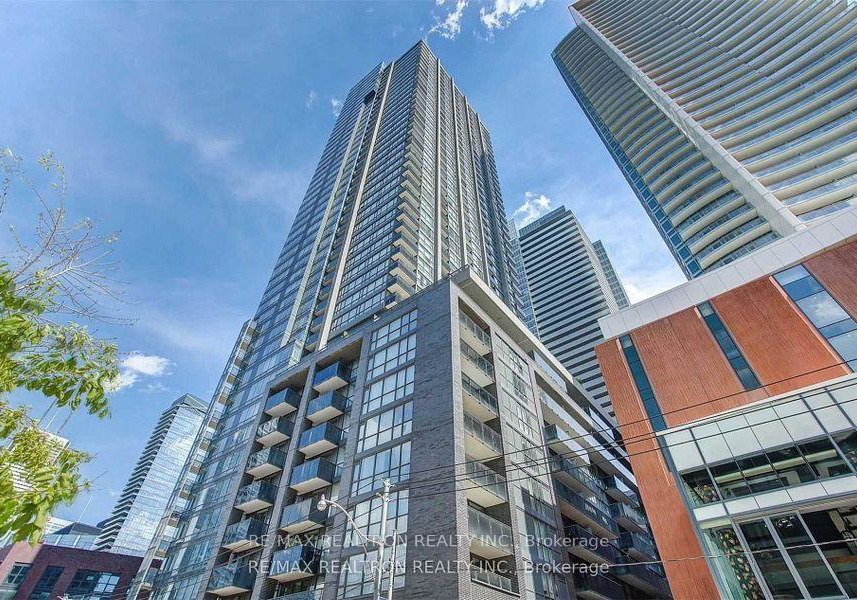 295-adelaide-street-w-w-toronto-ontario-c12282000