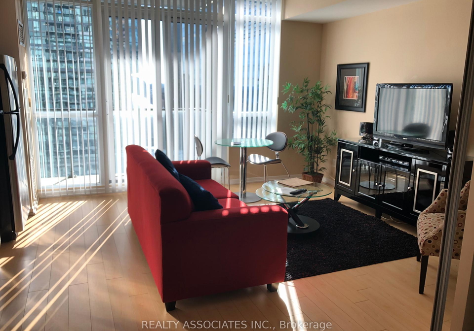 65-bremner-boulevard-toronto-ontario-c12282044