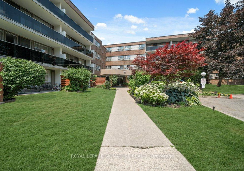 40-sunrise-avenue-north-york-ontario-c12282108