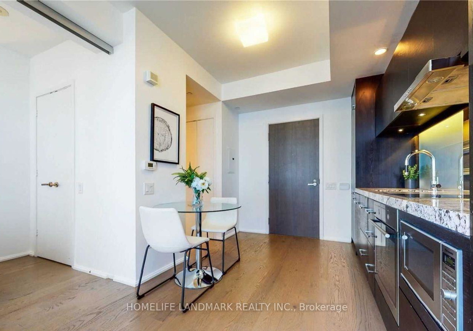 45-charles-street-e-e-toronto-ontario-c12282160