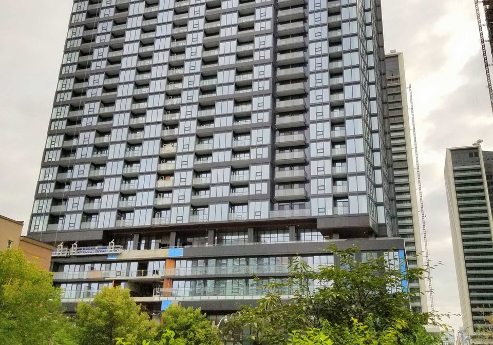 19-western-battery-road-toronto-ontario-c12282309