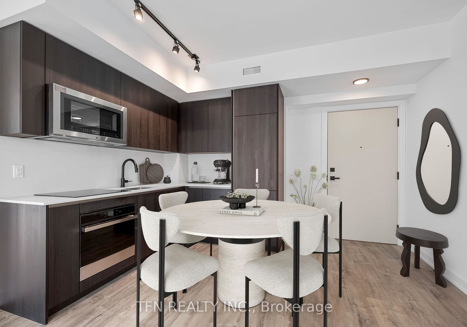 327-king-street-w-w-toronto-ontario-c12282702