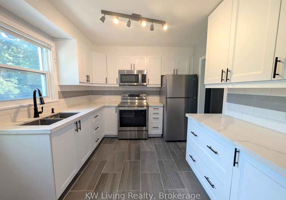 61-bishop-avenue-north-york-ontario-c12283014