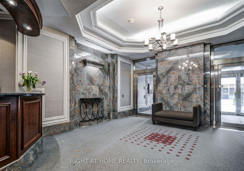 24-wellesley-street-w-w-toronto-ontario-c12283064