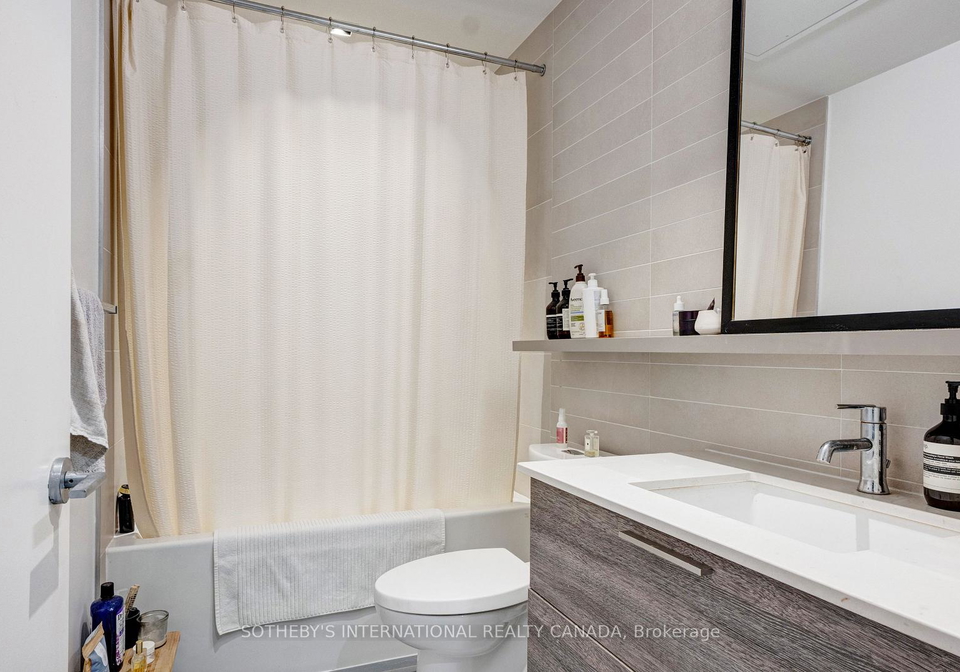 501-adelaide-street-w-w-toronto-ontario-c12283152