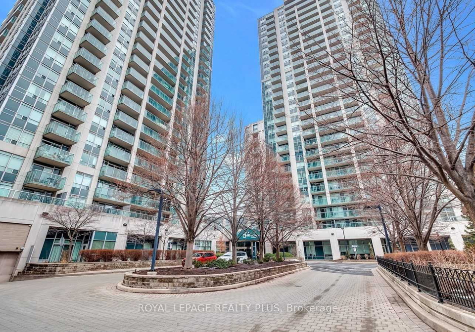 18-harrison-garden-boulevard-north-york-ontario-c12283279