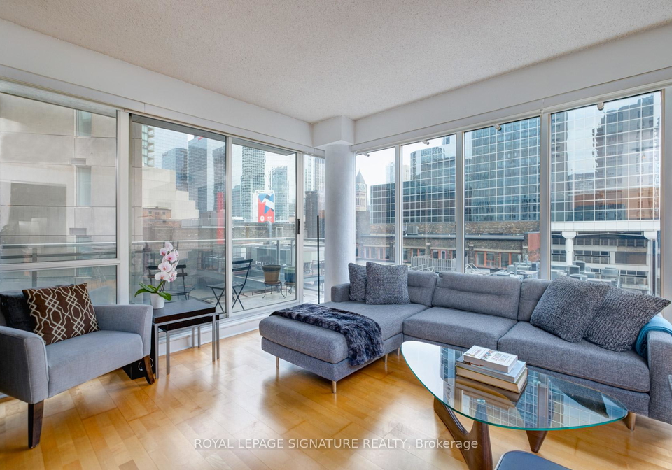 220-victoria-street-toronto-ontario-c12283347