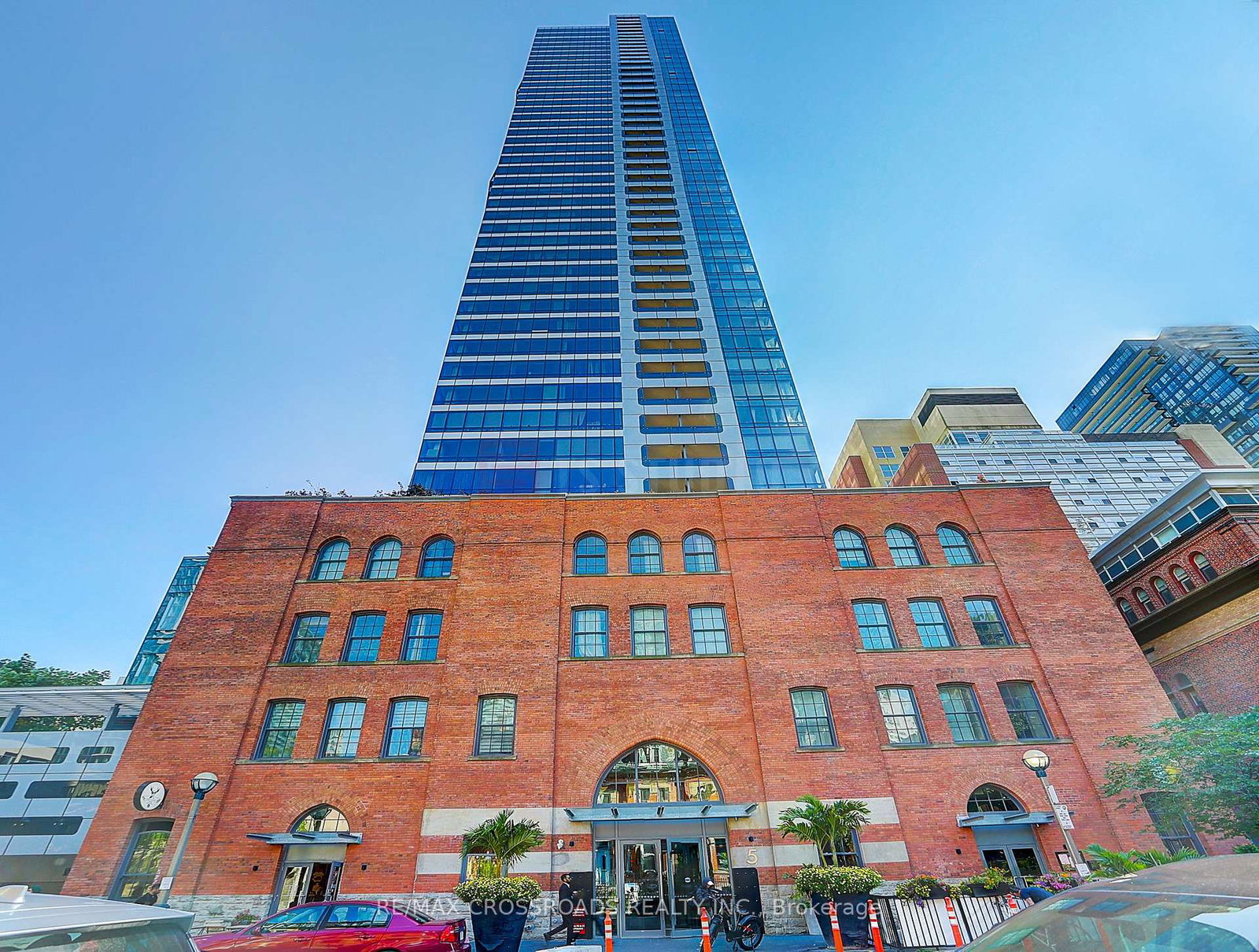 5-st-joseph-street-toronto-ontario-c12283383